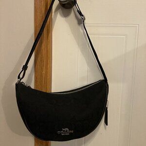 Coach Half Moon Shoulder bag